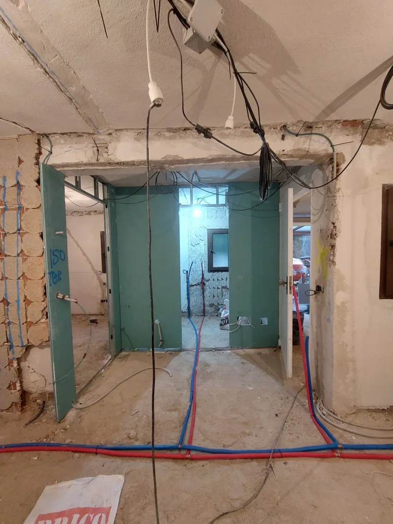 REFORMA INTEGRAL DE APARTAMENTO. Calle Los Morales. en Moralzarzal. Madrid, foto 19 de 27