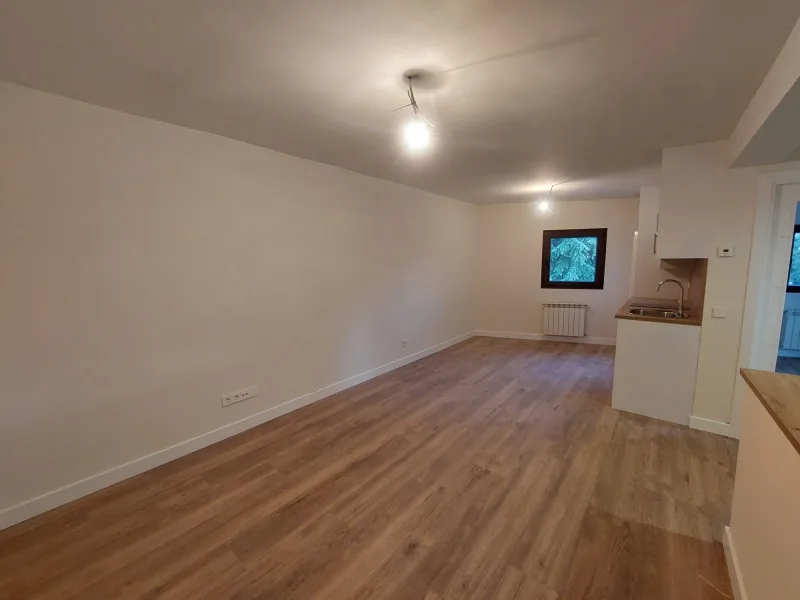 REFORMA INTEGRAL DE APARTAMENTO. Calle Los Morales. en Moralzarzal. Madrid, foto 3 de 27