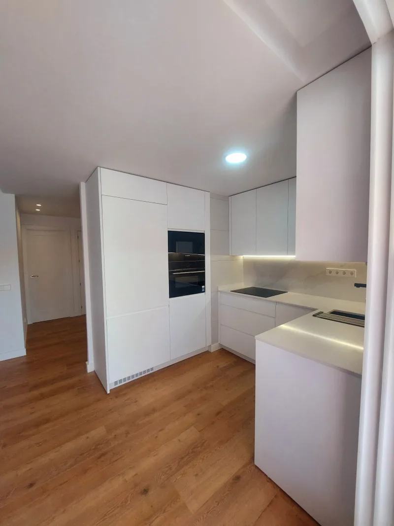 Reforma integral de vivienda. en Calle Jazmines 18. Collado Villalba. Madrid: después de la obra